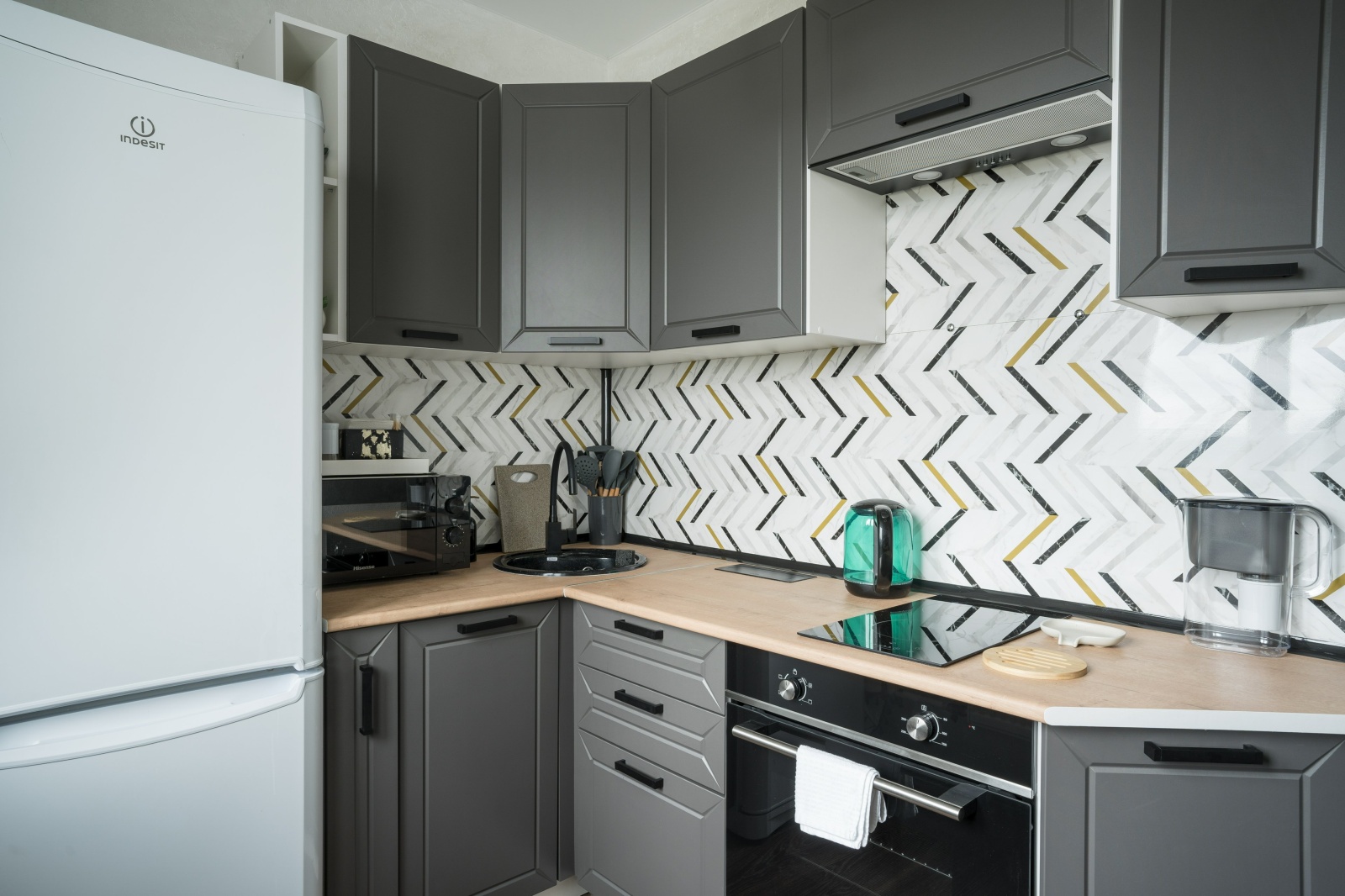 Красивая однокомнатная квартира в тихом районе города Нижний Тагил!
